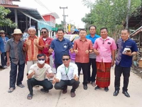 แห่เทียนและถวายเทียนเนื่องในวันเข้าพรรษา